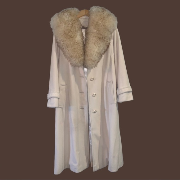 Penny Lane Cream Oversized Fur collar coat - Picture 2 of 8
